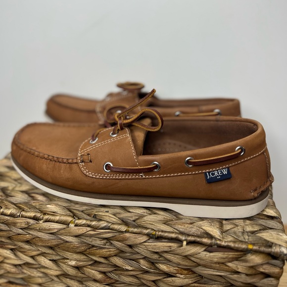 J. Crew Factory Classic leather boat shoes style# AL512 - Picture 2 of 4